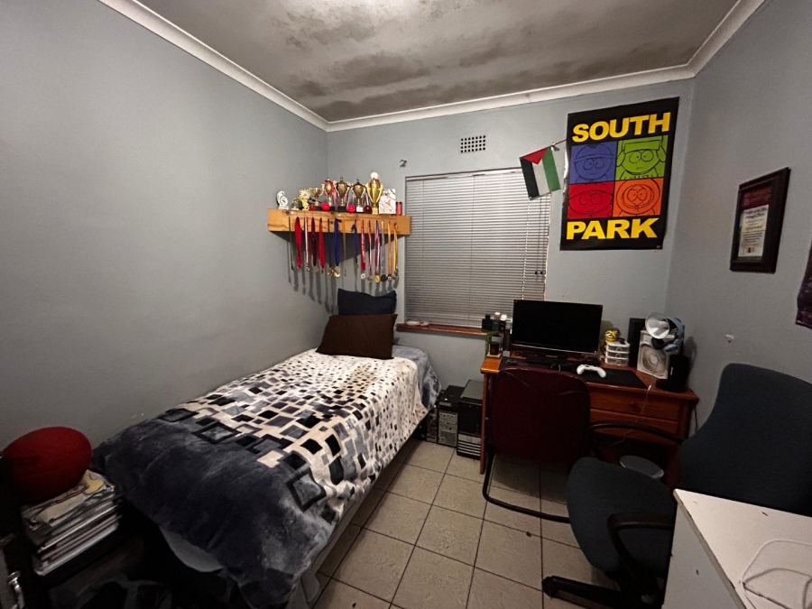 5 Bedroom Property for Sale in Colorado Park Western Cape